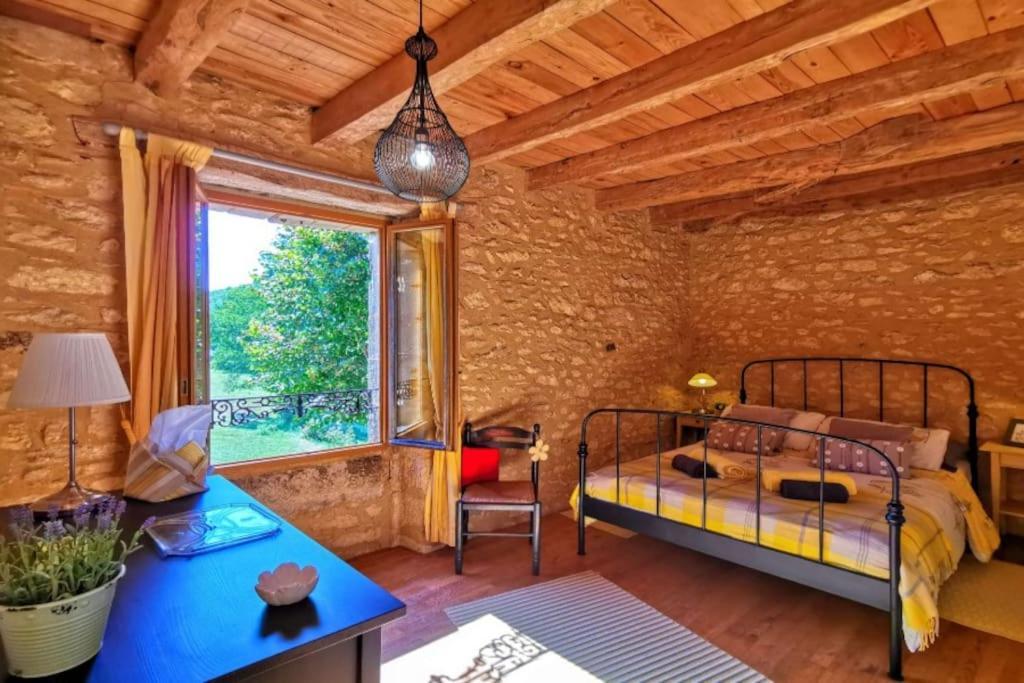 La Forge, Le Banquet Aux Eyzies Villa Les Eyzies Екстериор снимка