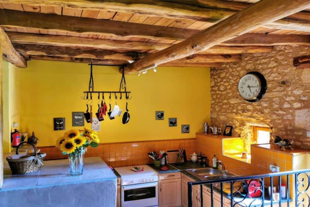 La Forge, Le Banquet Aux Eyzies Villa Les Eyzies Екстериор снимка