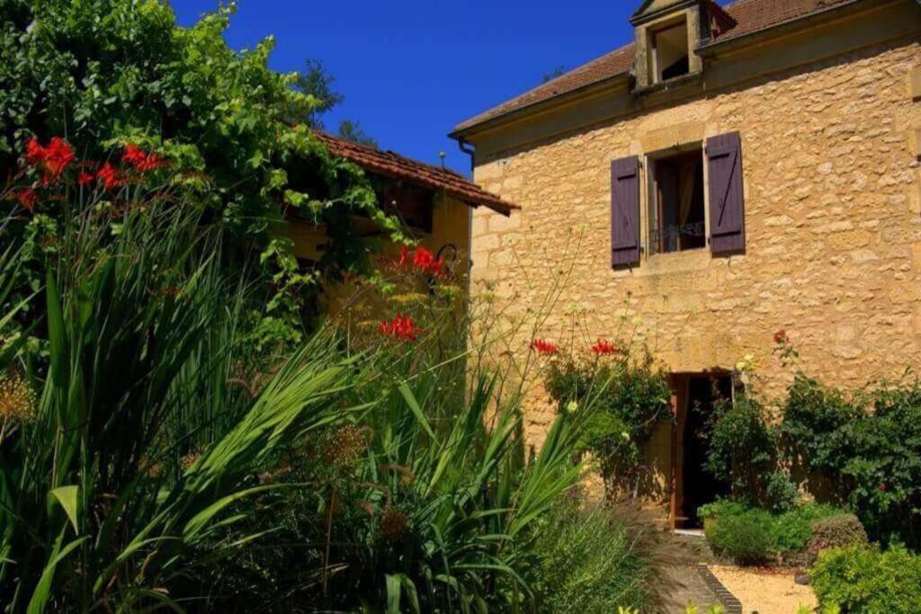 La Forge, Le Banquet Aux Eyzies Villa Les Eyzies Екстериор снимка
